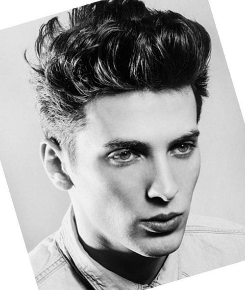 Popular pompadur hairstyle