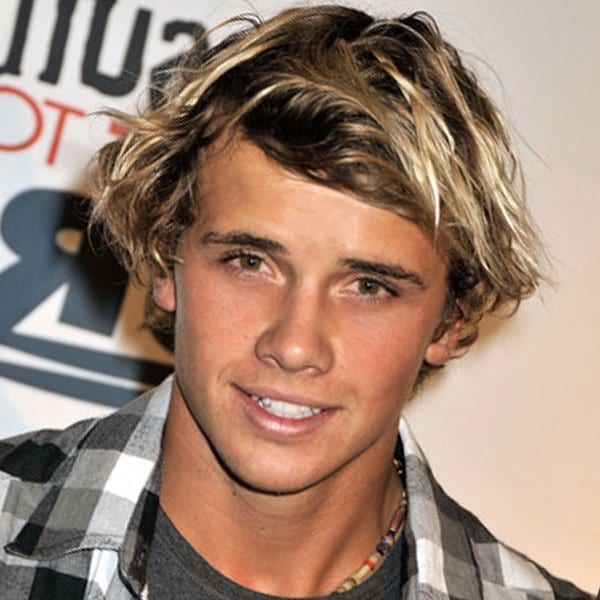 Easy Surfer Hairstyle for boys