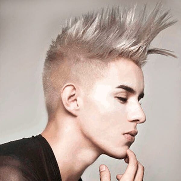 Mohawk-inspired undercut hairstyle for men