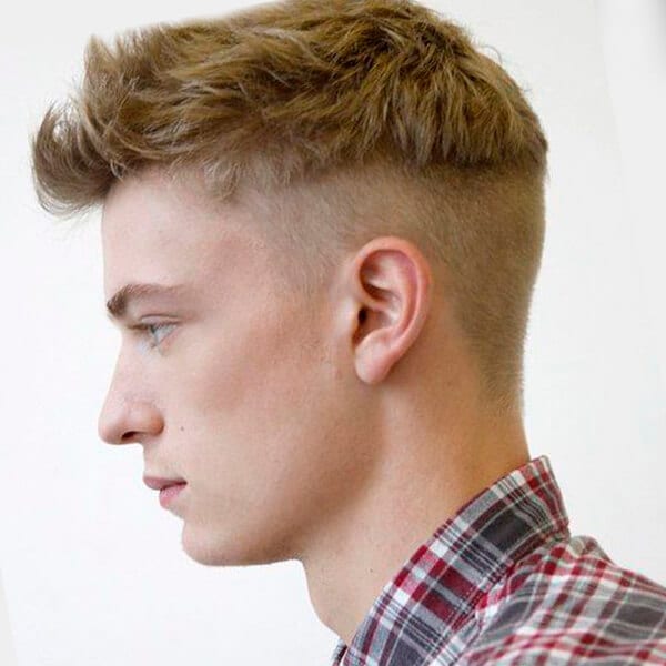 Side fringe undercut hairstyle for men