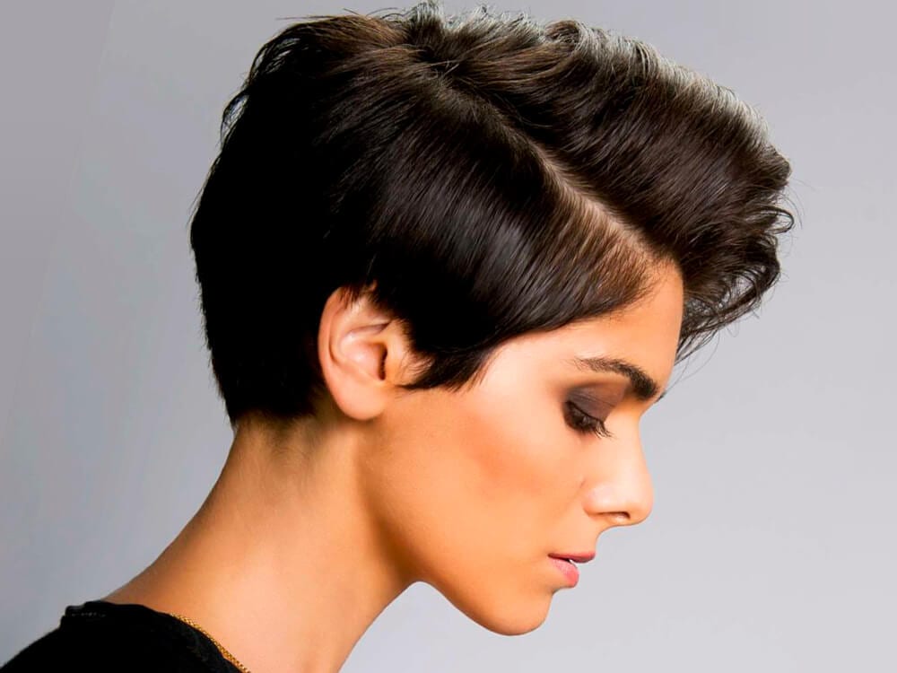 Short hairstyles for a new summer season