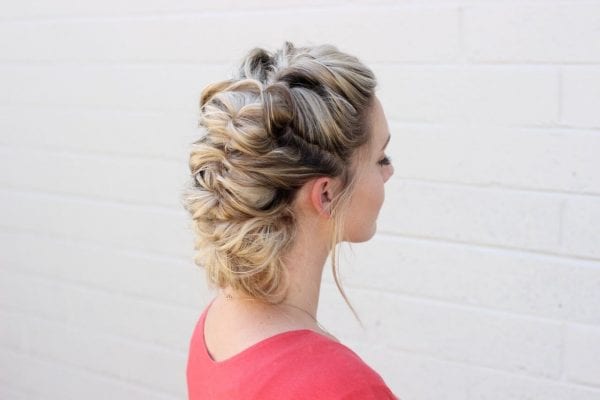 Topsy tail hairstyle for humidity