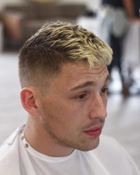 Short Messy Hairstyle for Blonde Guys