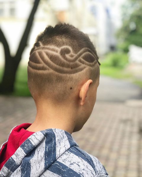 Boys Popular Haircut with Weaving Pattern