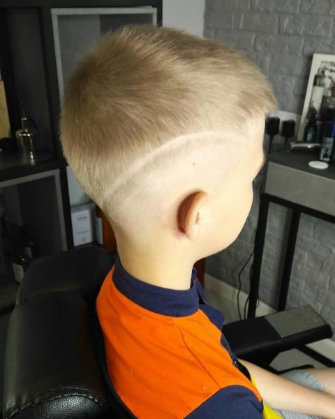 Undercut Design with Long Zig Zag Line for Kids - right side view