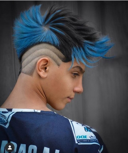 The coolest faded hairstyle for boys.