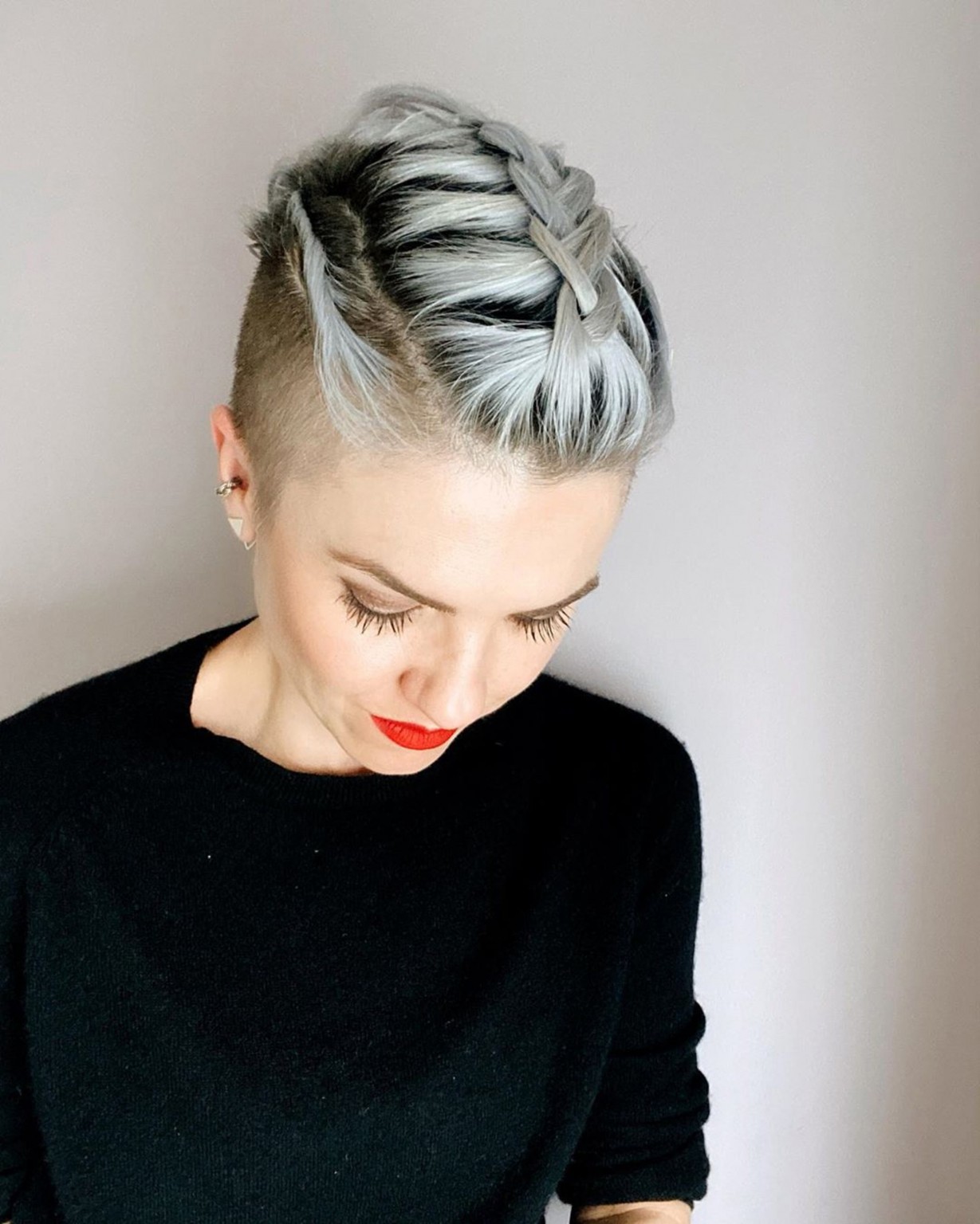 43 Long Pixie Hairstyle Ideas: Look Elegant and Stylish Round-the-Clock