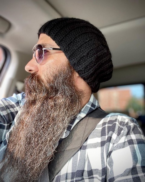 A long chin beard for stylish men.