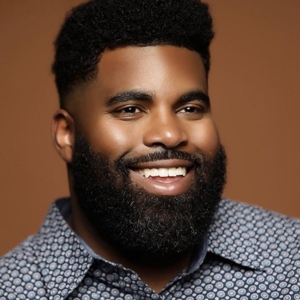 A huge beard for black men.